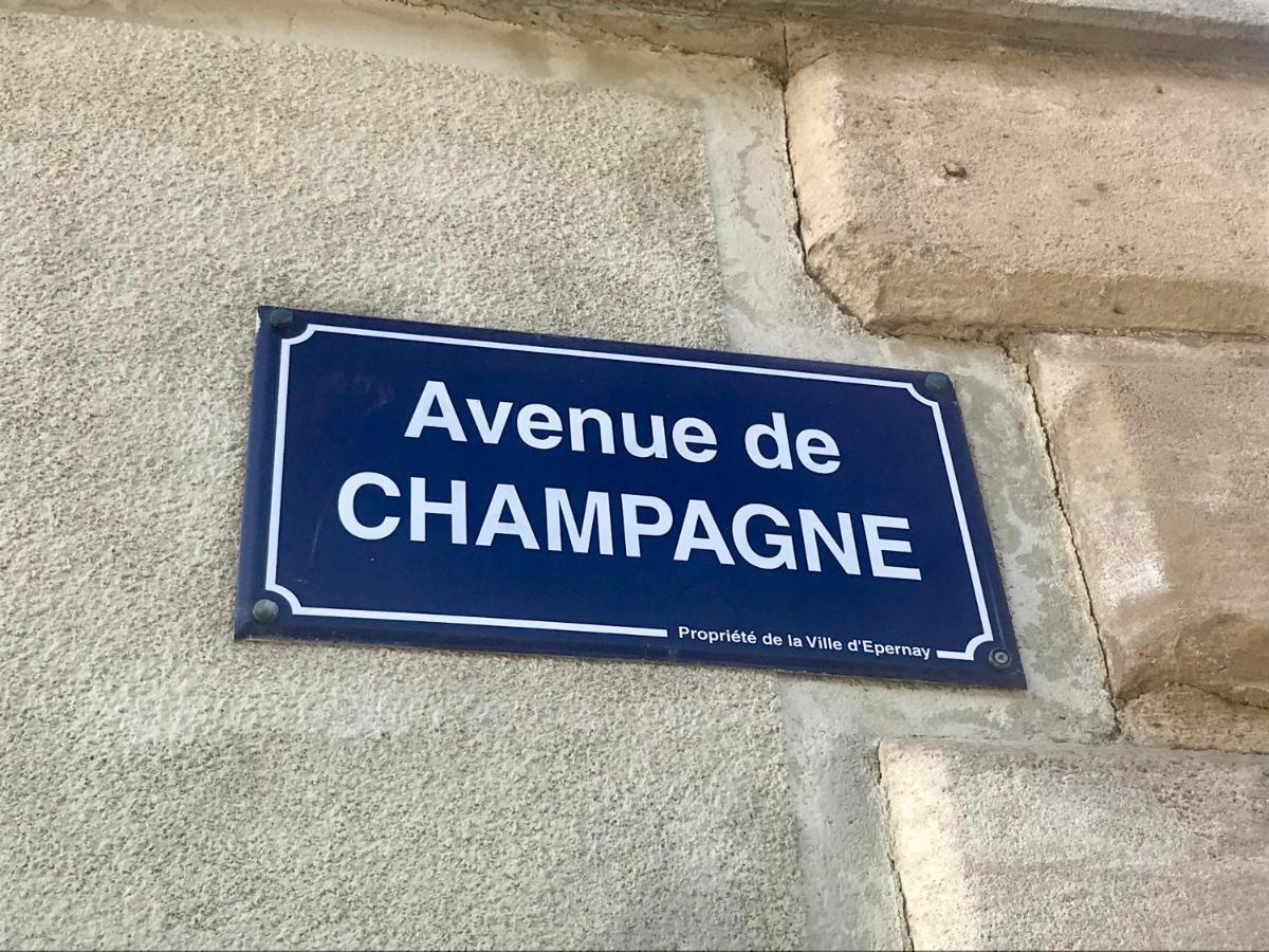 LOFT INN Epernay Bagian luar foto
